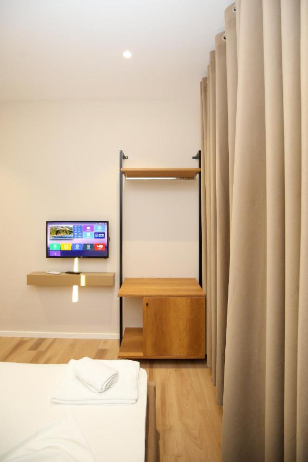 Hotel Amantia Orikum Bagian luar foto