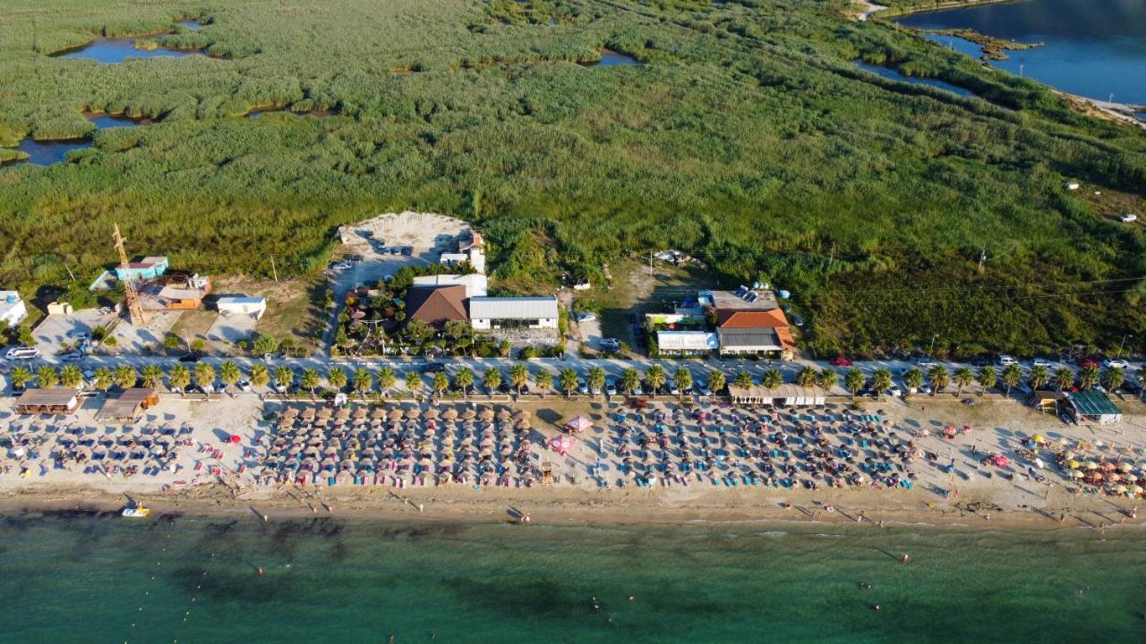 Hotel Amantia Orikum Bagian luar foto